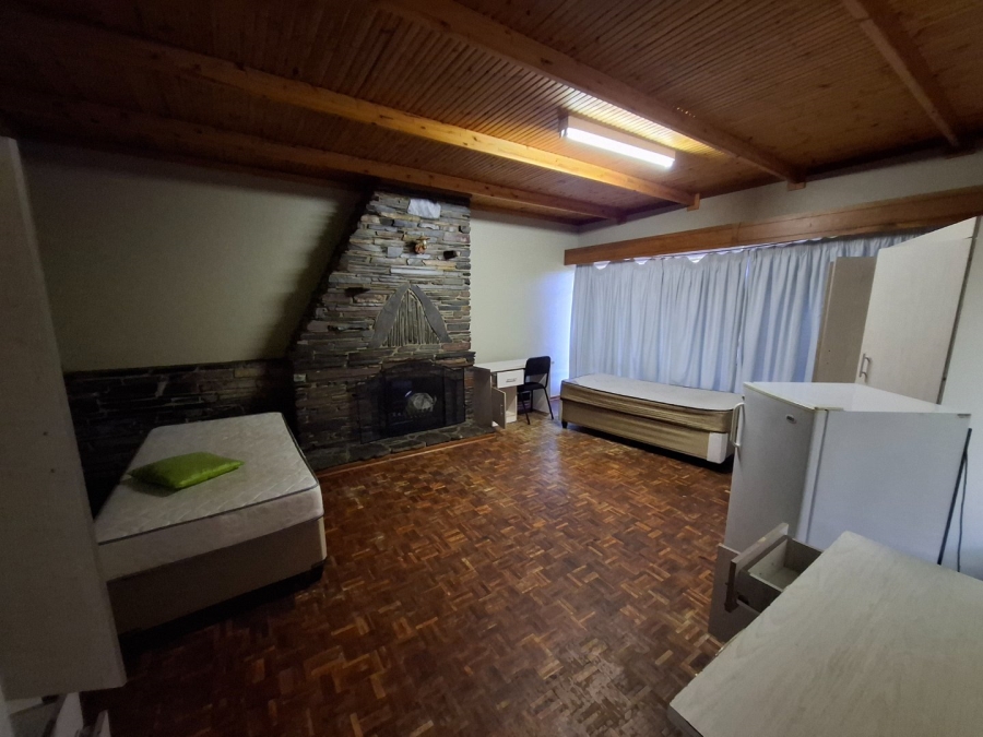 13 Bedroom Property for Sale in Universitas Free State